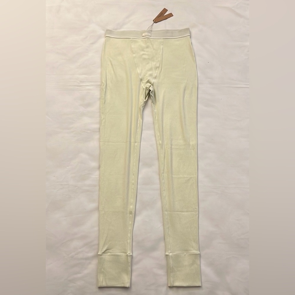 SKIMS Cream Leggings